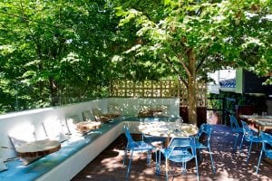 Terrasse extérieure 2e niveau lumami